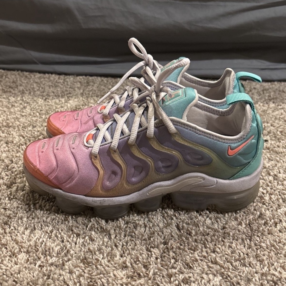 Nike VaporMax Plus Gradient Pink and Teal Sneakers